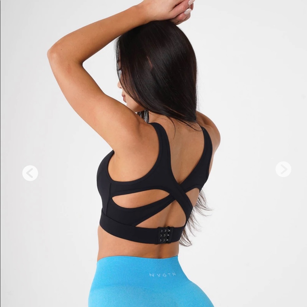 NGVTN- Navigation Black Allure Sports Bra
